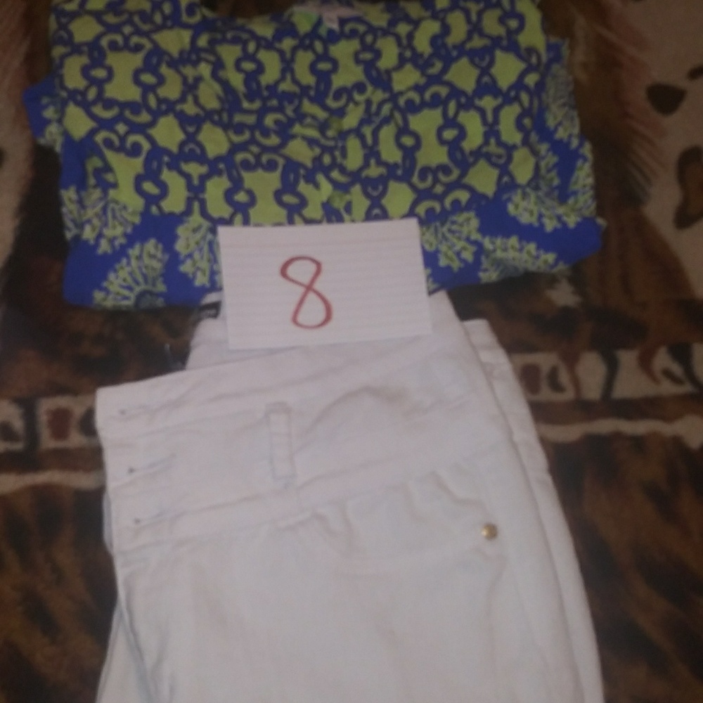 Outfit - Picture 2 of 2